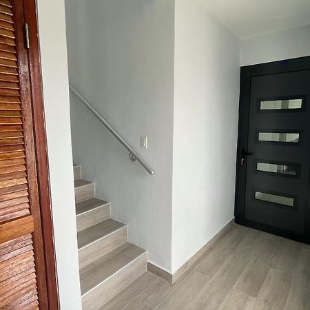 Whitehouse Boulevard, Close To Mambo Beach And City Centre Willemstad Exterior foto